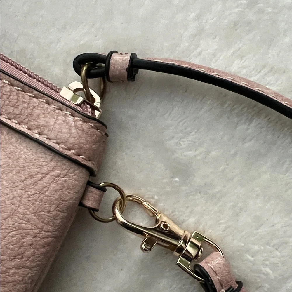 Wilsons Leather Cashwrap Pale Pink Wristlet